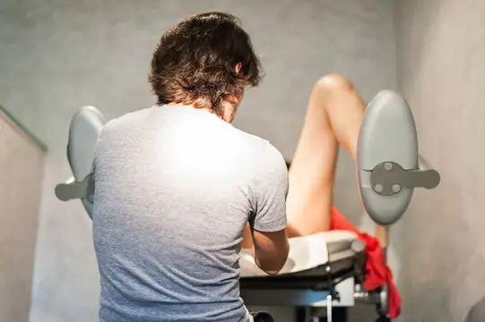 Ginecologista especialista em menopausa precoce em Florianópolis